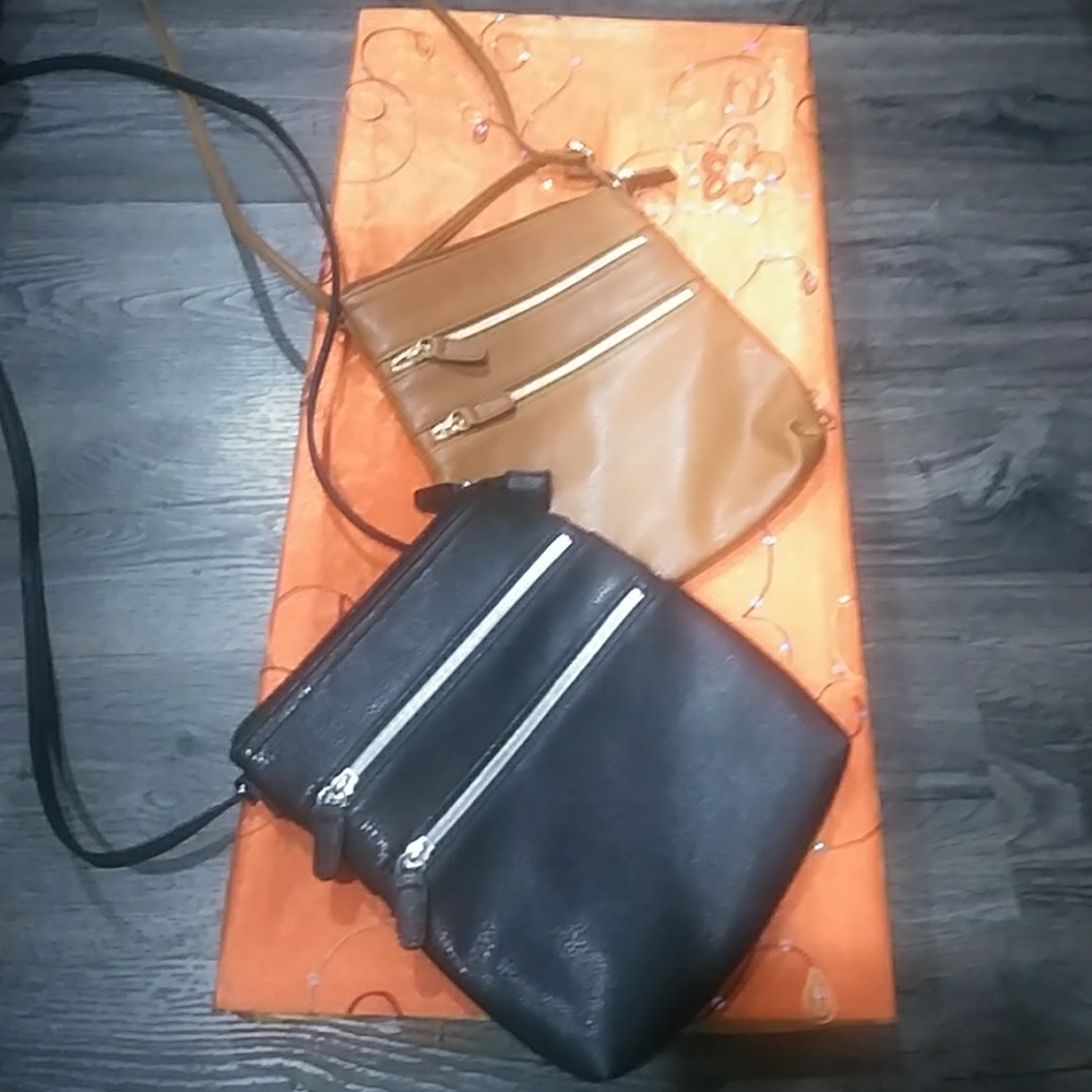 2 cross body purses